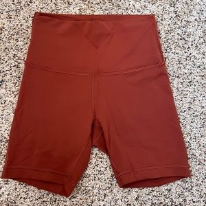 Lululemon Wunder Train Shorts
